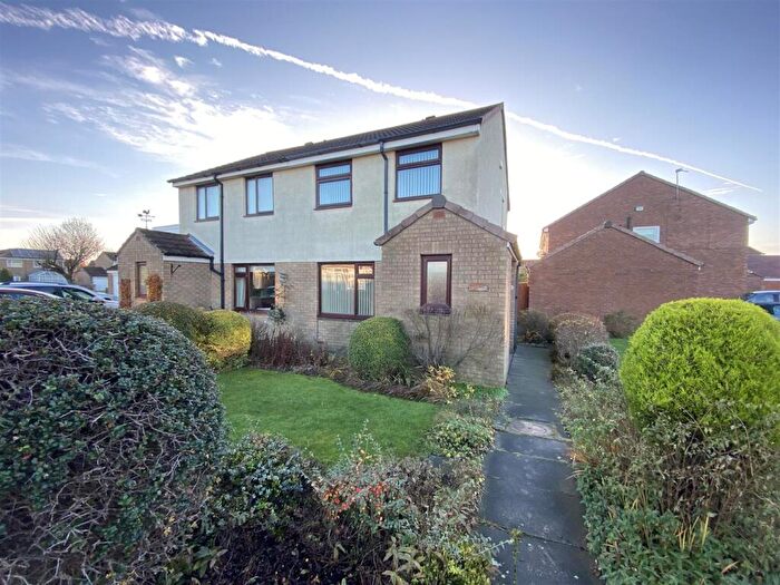 3 Bedroom Semi Detached House For Sale In Ryedale, Hadrian Lodge, Wallsend, NE28