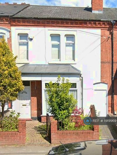 3 Bedroom Terraced House To Rent In Lightwoods Road, Smethwick, B67