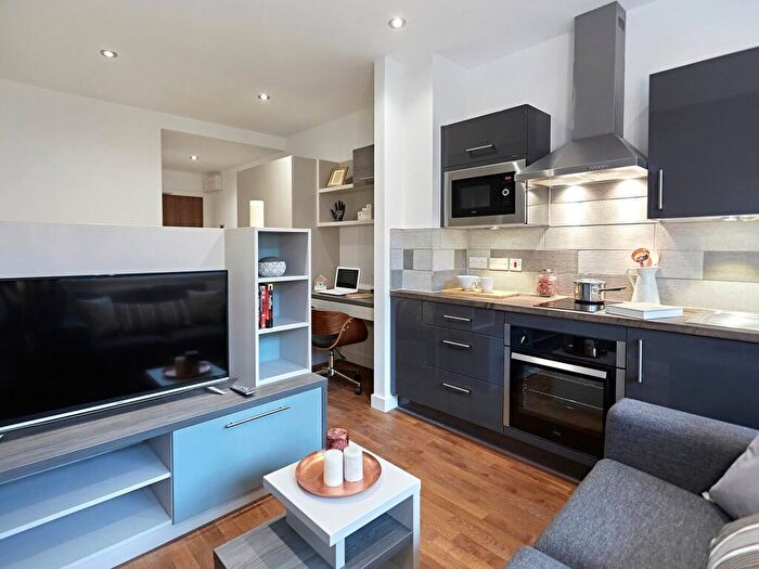 Apartment To Rent In Apt, Havana Residence #, LS2
