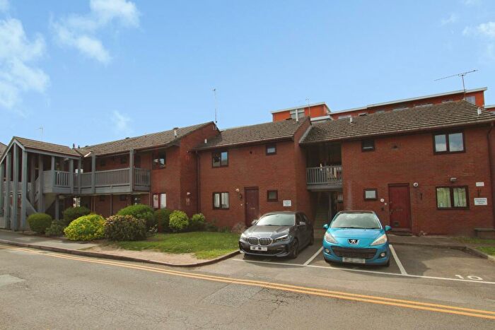 1 Bedroom Flat For Sale In Norwood Road, Reading, RG1