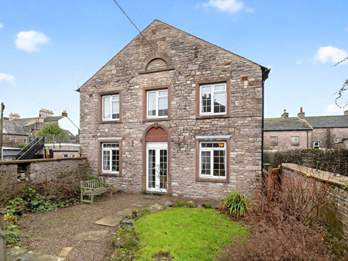 3 Bedroom Link Detached House For Sale In Market Street, Kirkby Stephen, CA17