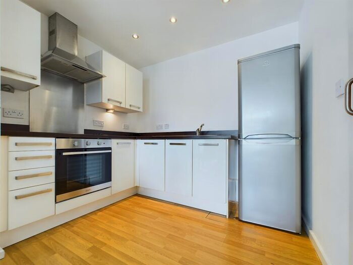 2 Bedroom Apartment To Rent In Dun Street, Kelham Island, Sheffield, S3