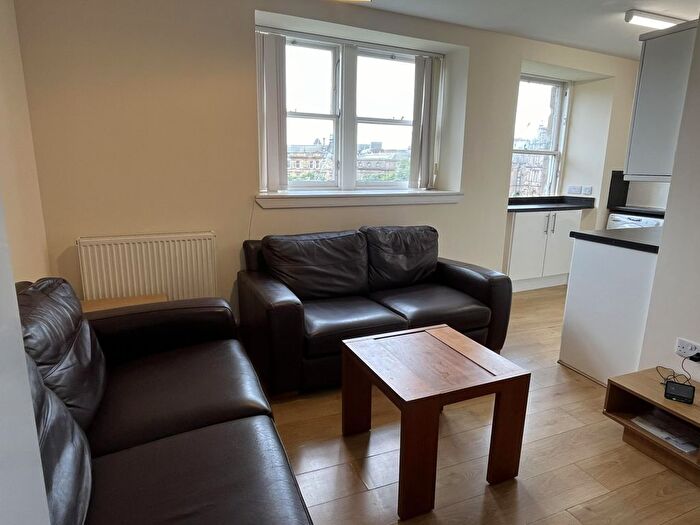 4 Bedroom Flat To Rent In Reform Street, Dundee (City Centre), DD1