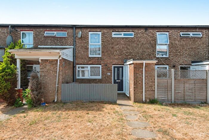 3 Bedroom Terraced House For Sale In Canterbury Way, Stevenage, SG1