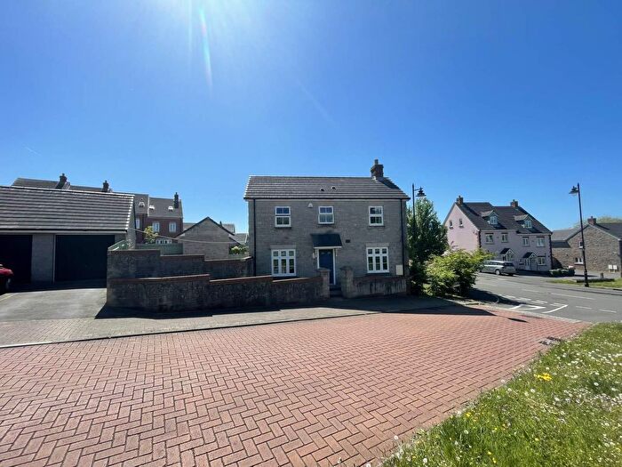 3 Bedroom Detached House For Sale In Gerddi'r Briallu, Coity, Bridgend County., CF35