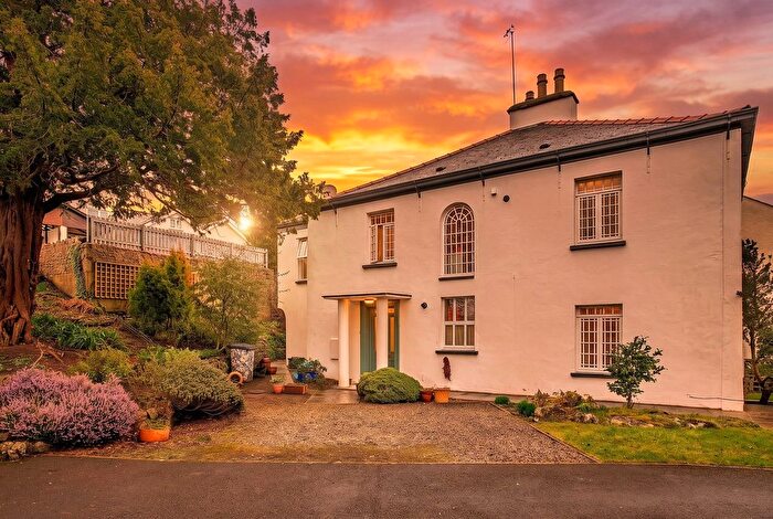 1 Bedroom Flat For Sale In Wood Close Gardens, Arnside, LA5