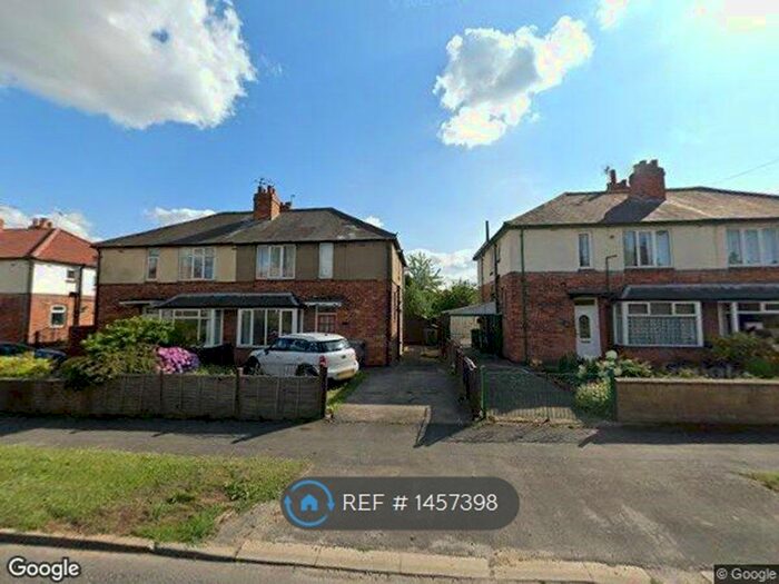 3 Bedroom Semi-Detached House To Rent In Tang Hall Lane, York, YO31