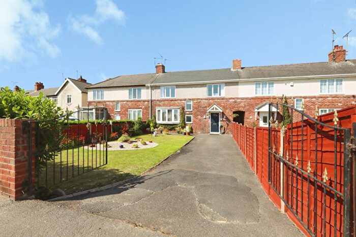 3 Bedroom Terraced House For Sale In Doncaster Road, Langold, Worksop, S81