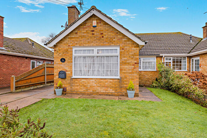 2 Bedroom Bungalow For Sale In Westerley Way, Great Yarmouth, NR30