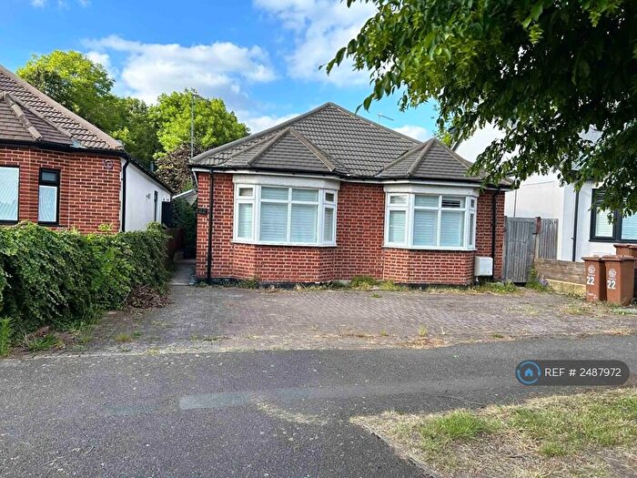 2 Bedroom Bungalow To Rent In Benhilton Gardens, Sutton, SM1