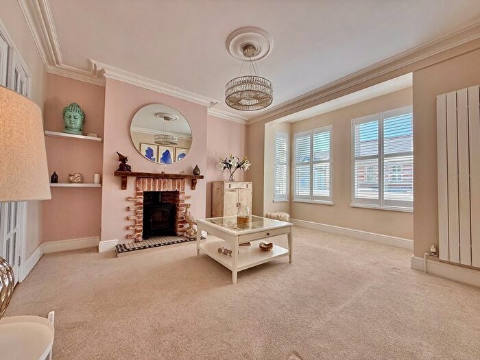 3 Bedroom Terraced House For Sale In Stangray Avenue, Mutley, Plymouth, PL4