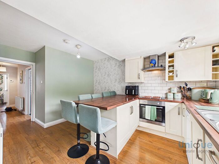 4 Bedroom Semi-Detached House For Sale In Ringway, Thornton-Cleveleys, FY5