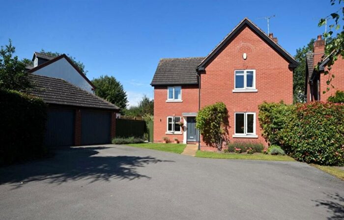 4 Bedroom Detached House For Sale In Alexandra Drive, Yoxall, Burton-On-Trent, Staffordshire, DE13
