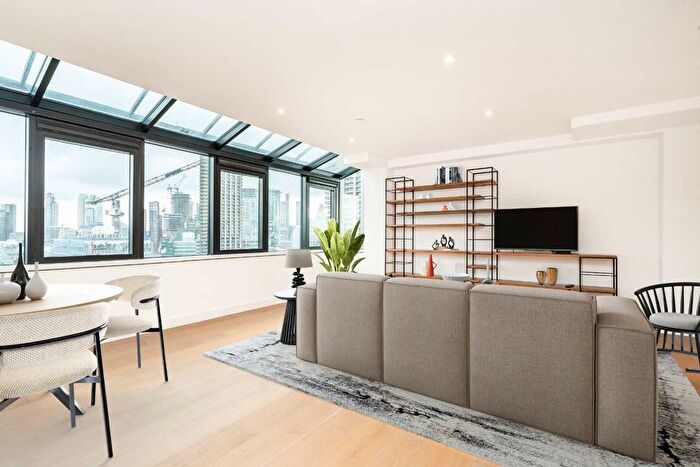 2 Bedroom Flat For Sale In Fann Street, Blake Tower, EC2Y