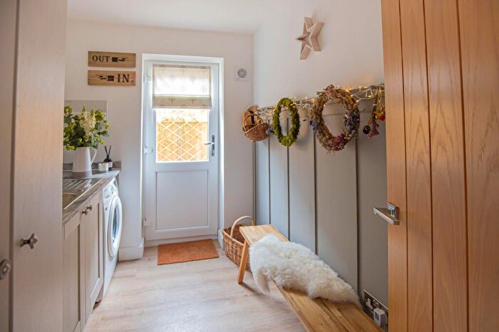 4 Bedroom Detached House For Sale In Causeway End, Nr Malmesbury, SN15