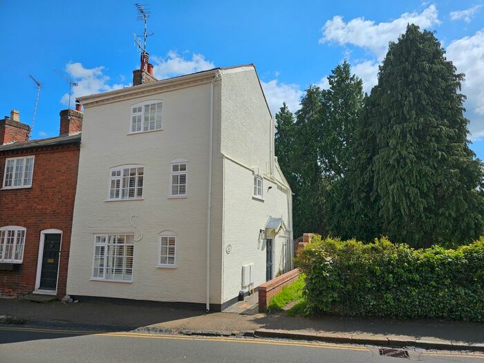 3 Bedroom Cottage To Rent In High Street, Kenilworth, CV8