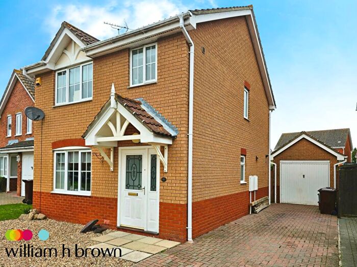 3 Bedroom Property To Rent In Regimental Way, Harwich, CO12
