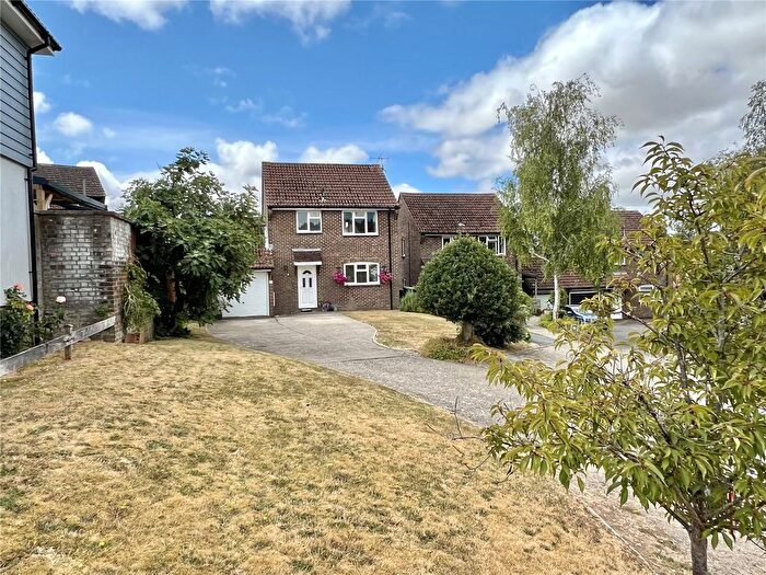 3 Bedroom Detached House For Sale In Ashmore Close, Blandford Forum, Dorset, DT11