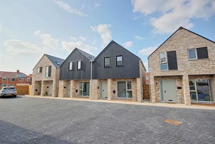 3 Bedroom Semi Detached House For Sale In Denton Street, Beverley, HU17