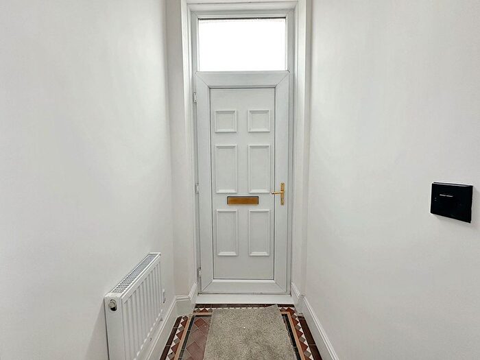 3 Bedroom Terraced House For Sale In Ena Avenue, Neath, SA11