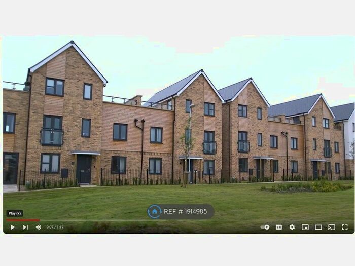 2 Bedroom Flat To Rent In Draughtsman House, Colchester, CO1