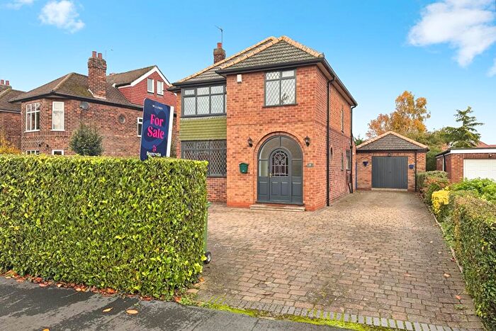 4 Bedroom Detached House For Sale In Lynwood Avenue, Anlaby, Hull, East Riding Of Yorkshire, HU10