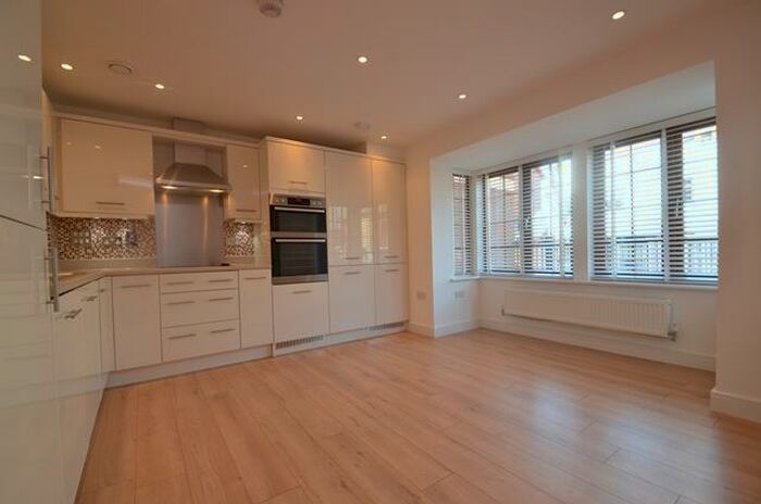 2 Bedroom Apartment To Rent In Beaumanor House, Flowers Avenue, Ruislip, HA4