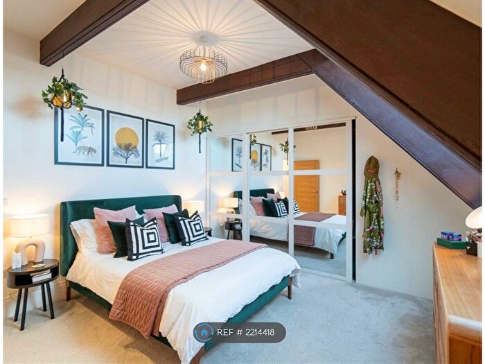 2 Bedroom Flat To Rent In Mowbray Road, Sunderland, SR2