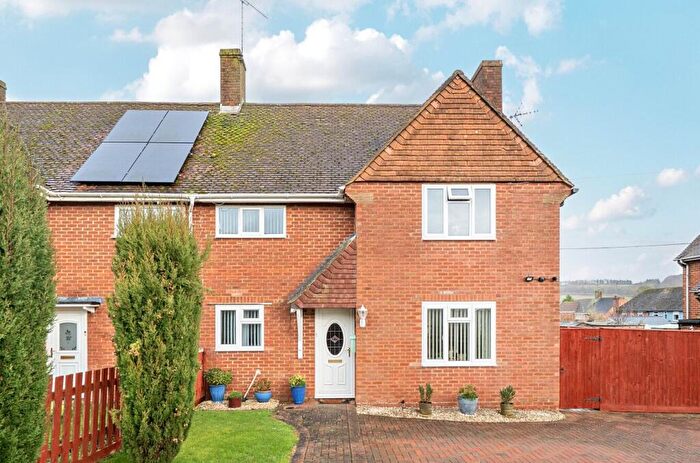 3 Bedroom Semi Detached House For Sale In Sarum Close, Shipton Bellinger, Tidworth, SP9