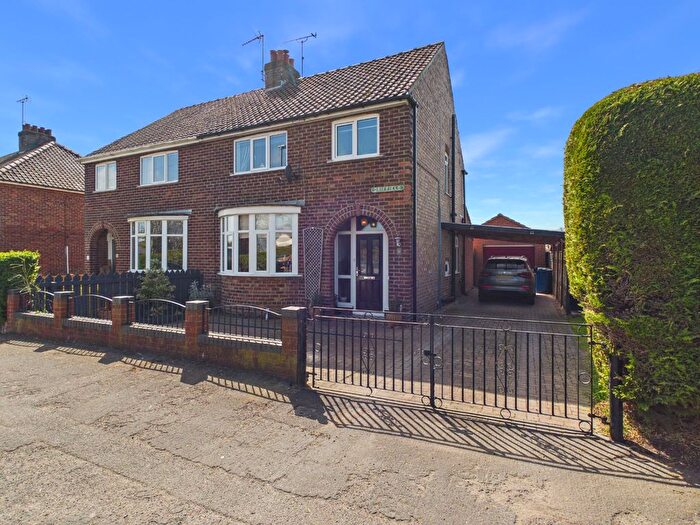 3 Bedroom Semi Detached House For Sale In Skerne Road, Driffield, YO25