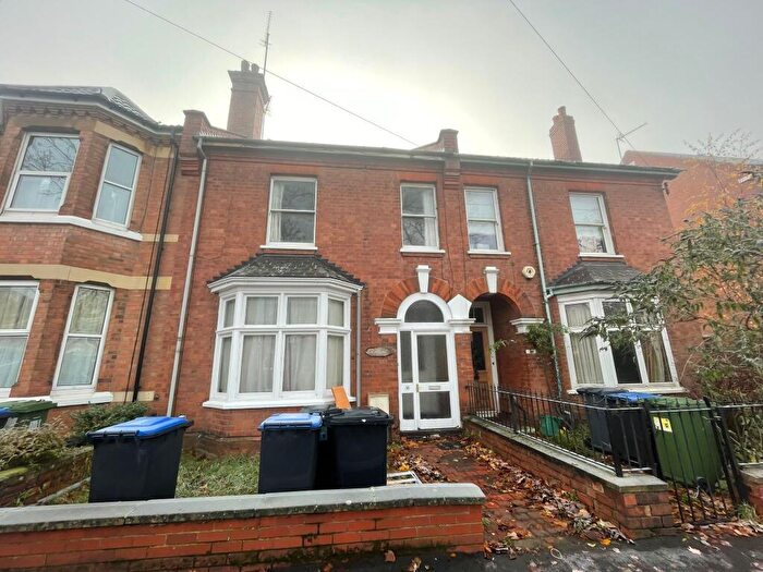 6 Bedroom Terraced House To Rent In Radford Road, Leamington Spa, CV31
