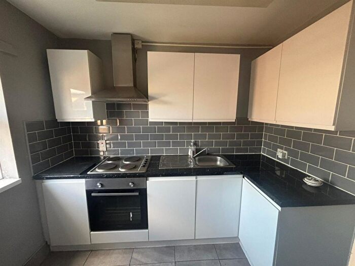 1 Bedroom Flat To Rent In Aaron Manby Court, High Street, Princes End, DY4
