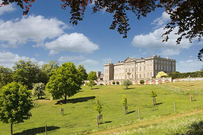 7 Bedroom Country House For Sale In Cour D'honneur, Oakham, LE15