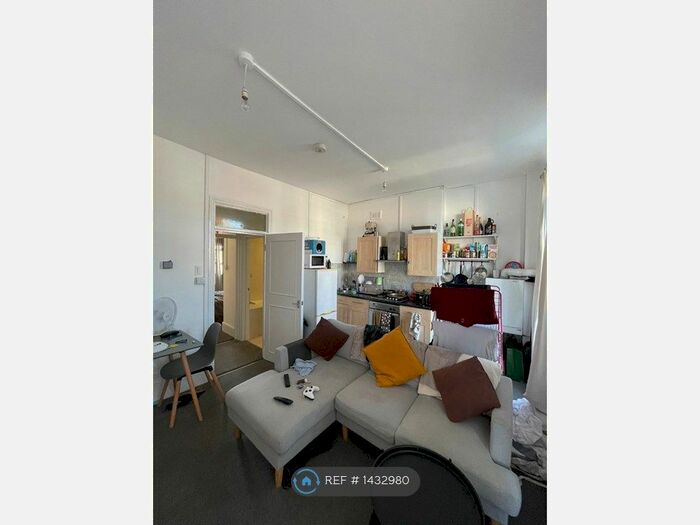 1 Bedroom Flat To Rent In Fortess Road, London, NW5