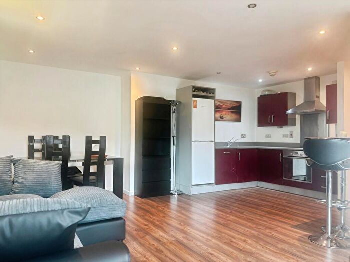 1 Bedroom Apartment To Rent In South Quay, Kings Road, Swansea, SA1