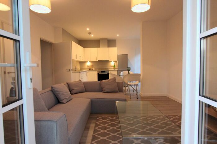 2 Bedroom Flat To Rent In Mill Street, Maidstone ME15