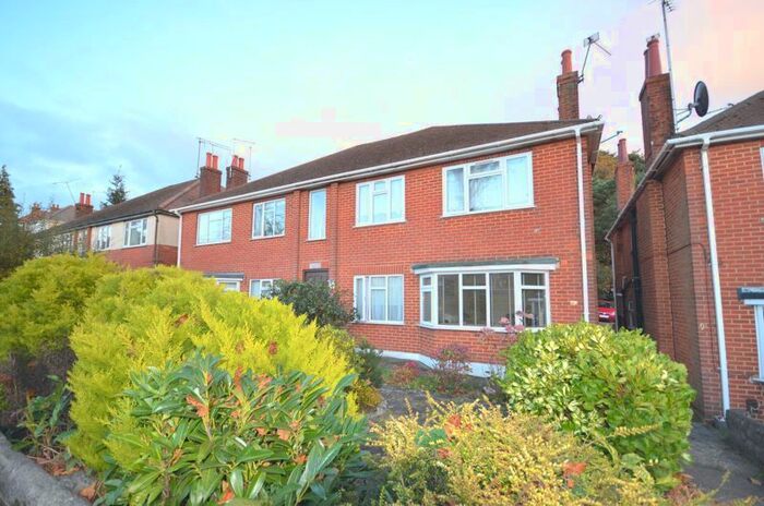 2 Bedroom Flat To Rent In Charminster Road, Bournemouth BH8