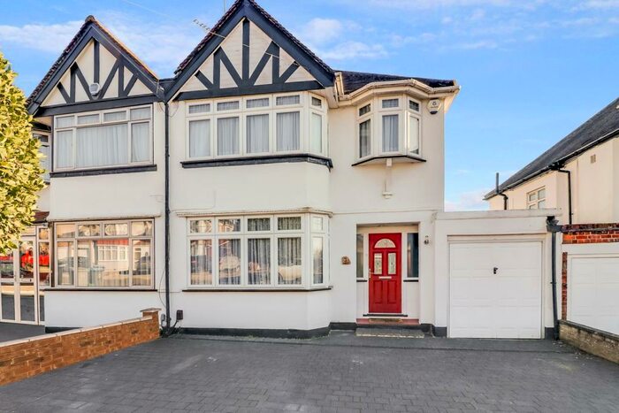 4 Bedroom Semi-Detached House To Rent In Waltham Avenue, Kingsbury, NW9