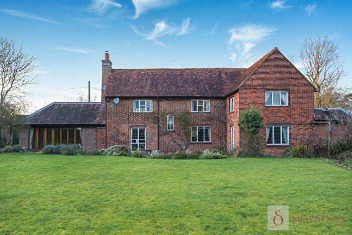 3 Bedroom Detached House To Rent In Chapmore End, Ware, SG12