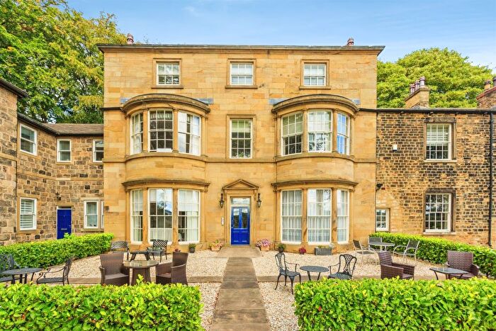 2 Bedroom Flat For Sale In Jenkin Road, Horbury, Wakefield, WF4