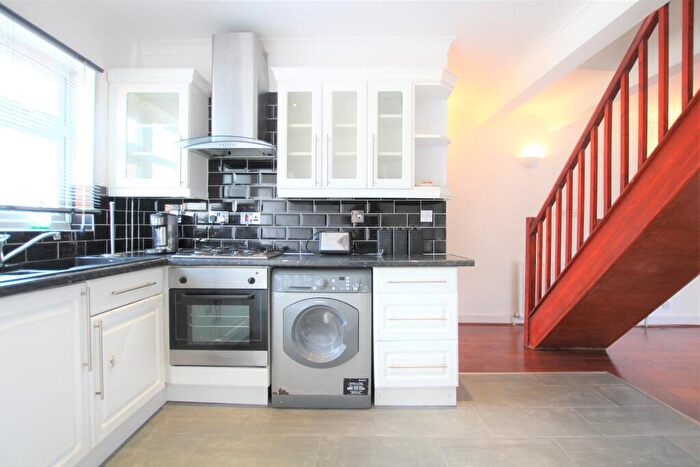 3 Bedroom House To Rent In Woodend Road, E17
