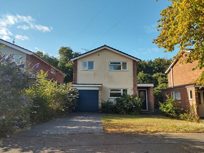 3 Bedroom Detached House To Rent In Parkwood Avenue, Wivenhoe, CO7