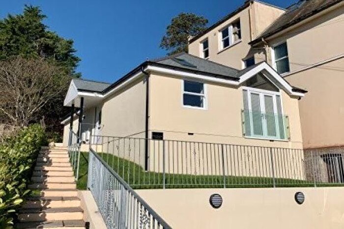 2 Bedroom Detached Bungalow To Rent In Hennapyn Road, Torquay, TQ2