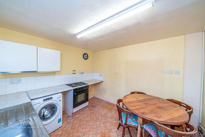 3 Bedroom End Of Terrace House For Sale In Lowland Road, Huntington, Cannock, WS12