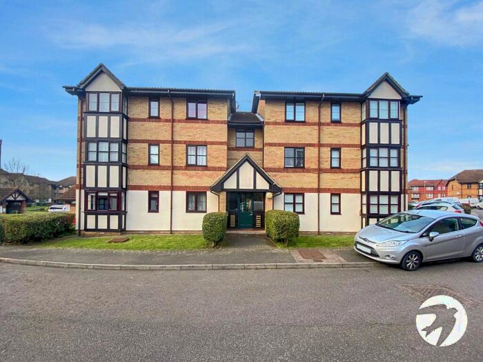 1 Bedroom Flat To Rent In Osbourne Road, Dartford, Kent, DA2