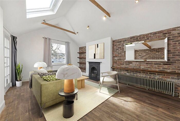 3 Bedroom Terraced House To Rent In King Henrys Road, Primrose Hill, London, NW3