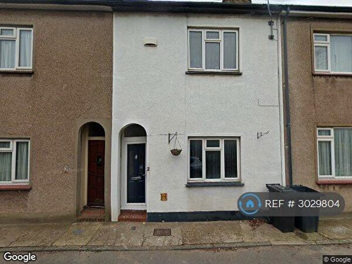 3 Bedroom Terraced House To Rent In Woodville Cottages, Gravesend, DA12