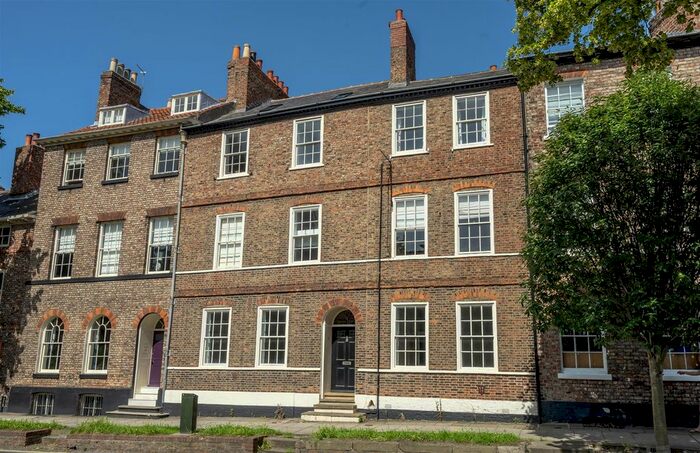 2 Bedroom Flat To Rent In Clifton, York, YO30