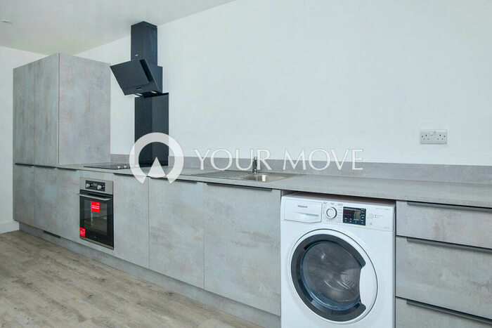 2 Bedroom Flat To Rent In Greenbank Terrace, Plymouth, PL4