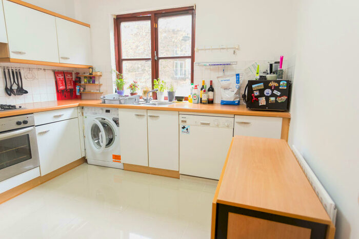 1 Bedroom Property To Rent In Rope Street, Rope Street, London, Greater London, SE16